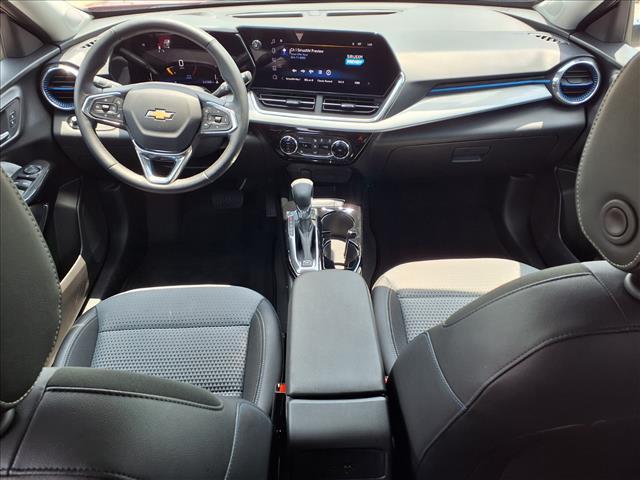 used 2025 Chevrolet Trax car, priced at $24,365