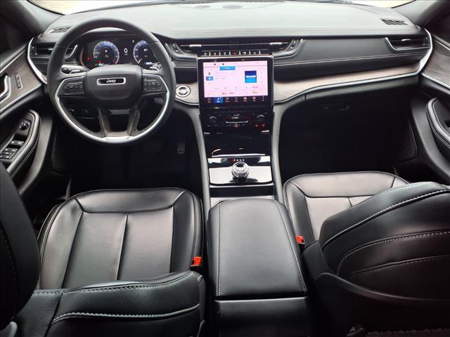 used 2025 Jeep Grand Cherokee L car, priced at $39,985
