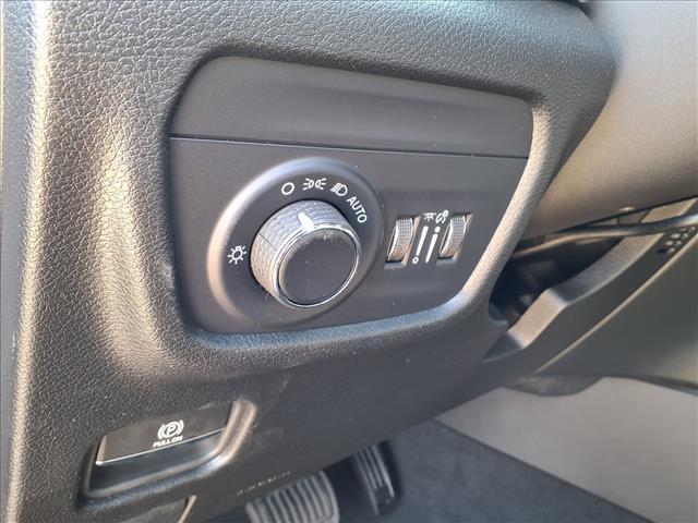 new 2025 Jeep Grand Cherokee L car, priced at $42,944