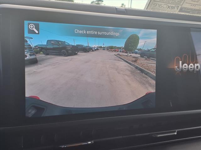 new 2025 Jeep Gladiator car, priced at $43,922