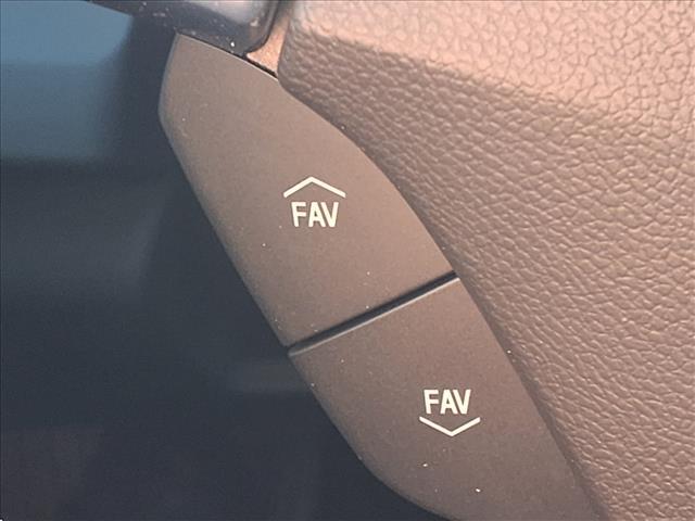 used 2021 Chevrolet Camaro car, priced at $27,364