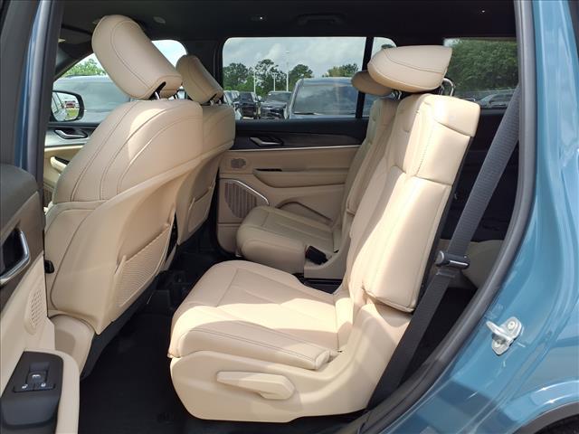 new 2026 Jeep Grand Cherokee L car, priced at $42,355