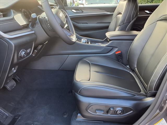 new 2025 Jeep Grand Cherokee L car, priced at $44,706