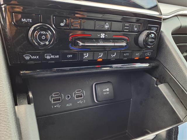 used 2025 Jeep Grand Cherokee car, priced at $37,963