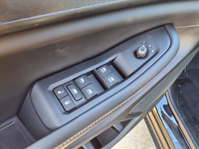 new 2025 Jeep Grand Cherokee L car, priced at $41,974