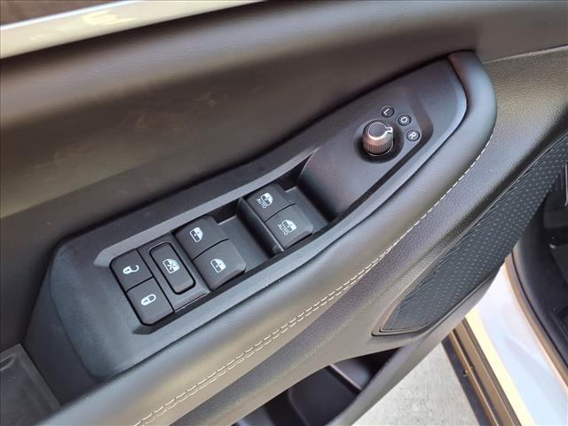 new 2026 Jeep Grand Cherokee car, priced at $45,430