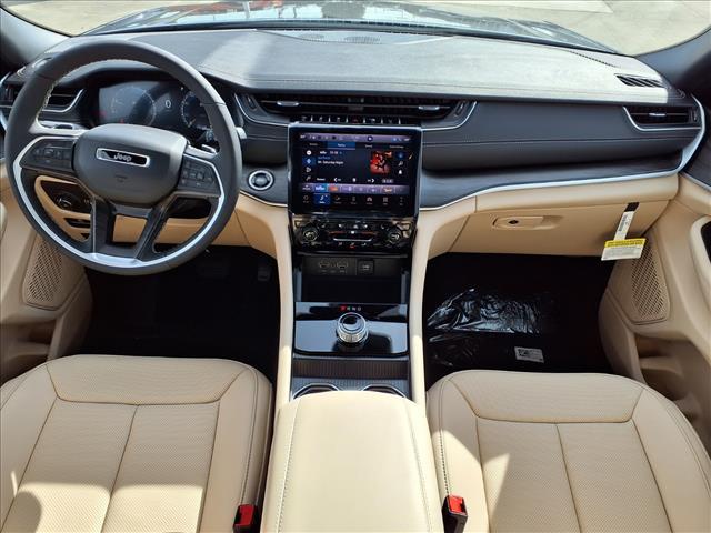 new 2025 Jeep Grand Cherokee car, priced at $45,193