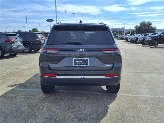 new 2025 Jeep Grand Cherokee car, priced at $45,193