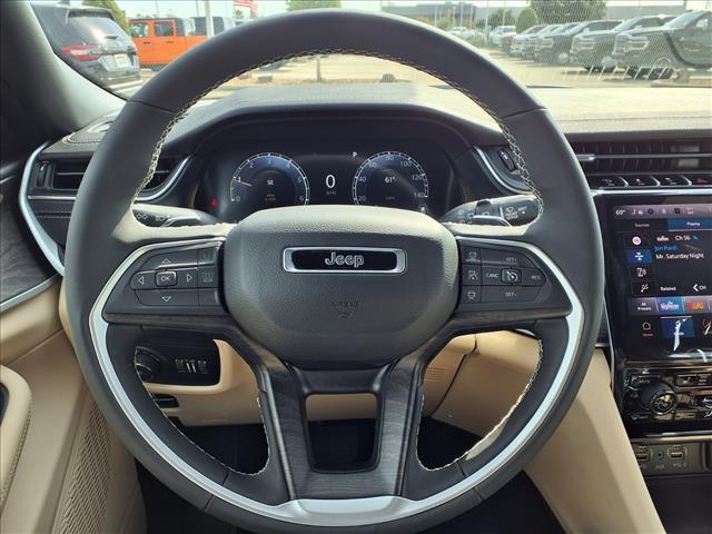 new 2025 Jeep Grand Cherokee car, priced at $45,193