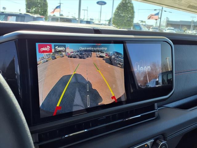 new 2025 Jeep Wrangler car, priced at $59,995