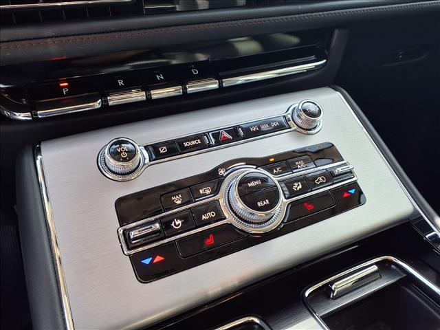 used 2024 Lincoln Aviator car, priced at $41,769