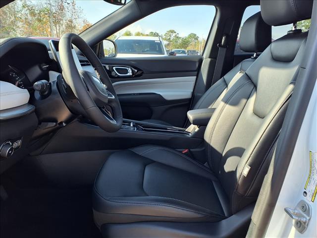 new 2026 Jeep Compass car, priced at $33,885