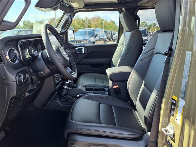 new 2026 Jeep Gladiator car, priced at $41,875