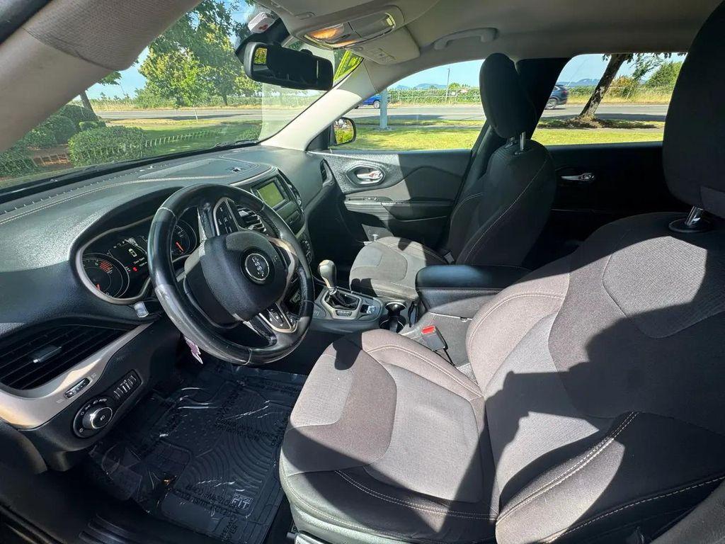 used 2016 Jeep Cherokee car, priced at $12,980