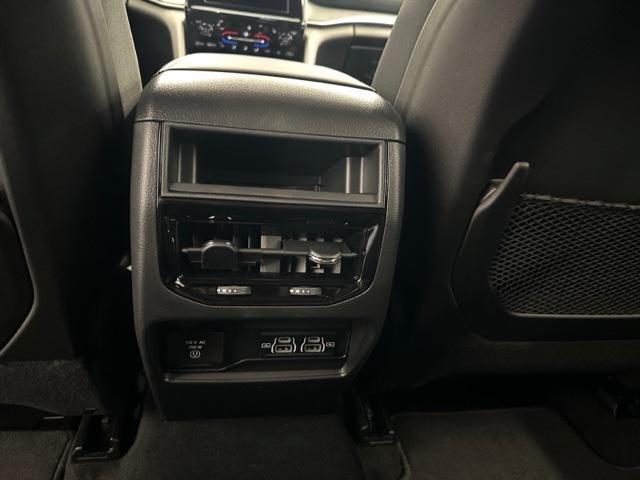 new 2025 Jeep Grand Cherokee car, priced at $44,805