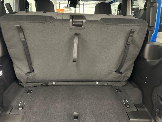 new 2026 Jeep Wrangler car, priced at $43,101