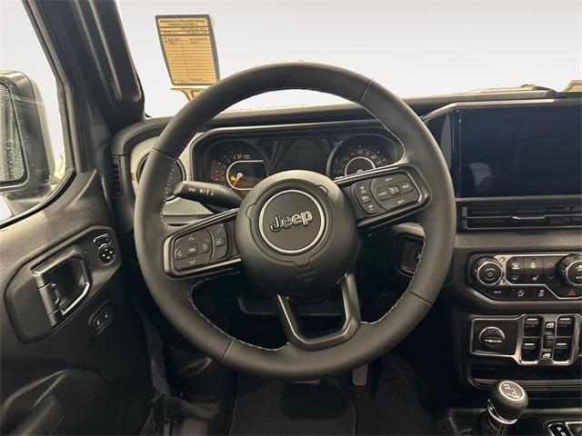 new 2025 Jeep Gladiator car, priced at $47,663