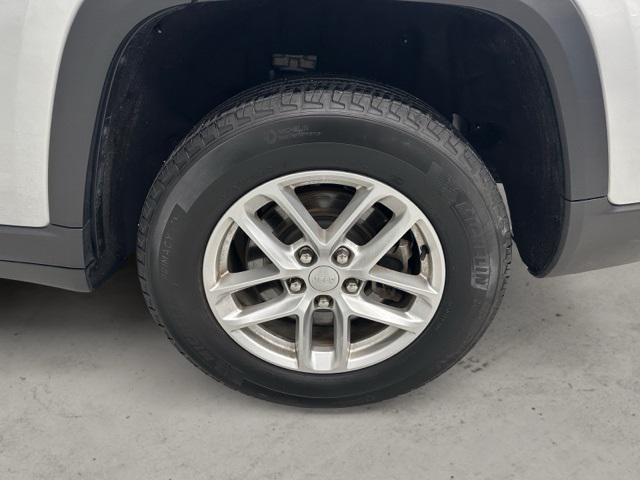 used 2023 Jeep Grand Cherokee L car, priced at $26,120