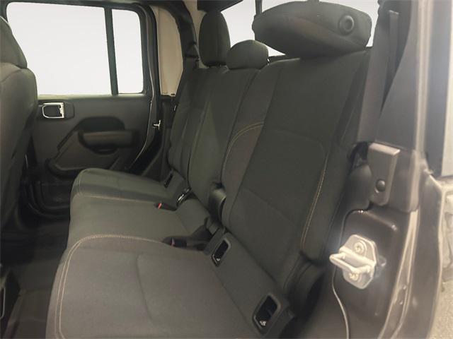 new 2025 Jeep Gladiator car, priced at $50,018