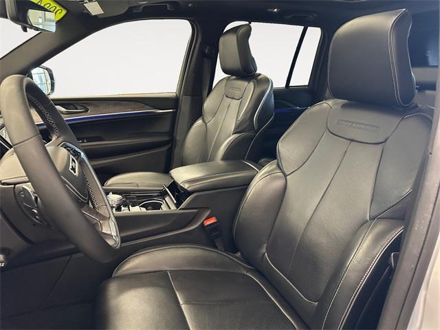 used 2024 Jeep Grand Cherokee car, priced at $40,893