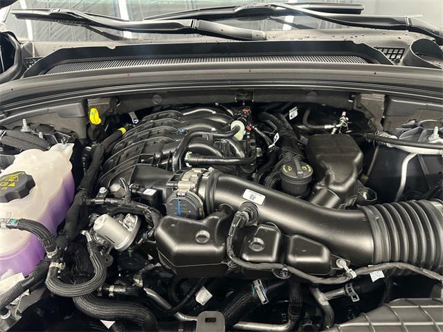 new 2025 Jeep Grand Cherokee car, priced at $43,972