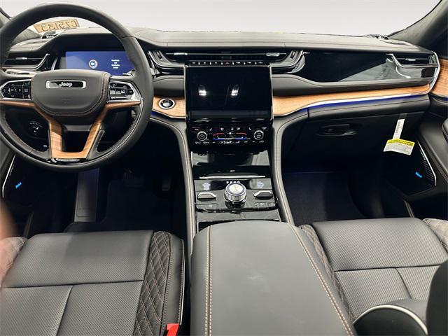 new 2025 Jeep Grand Cherokee car, priced at $61,463