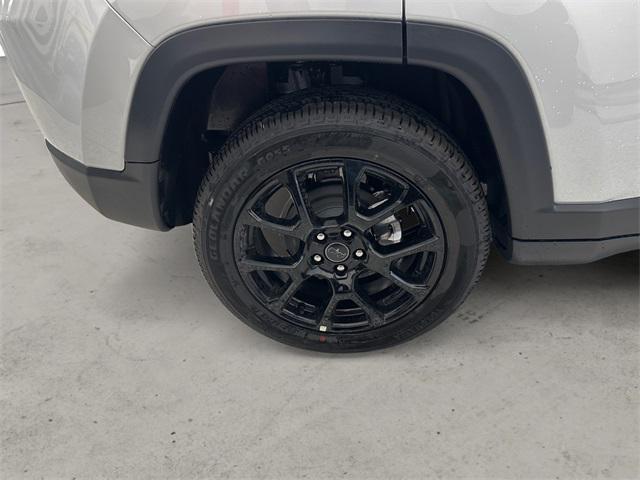 new 2026 Jeep Compass car, priced at $31,255