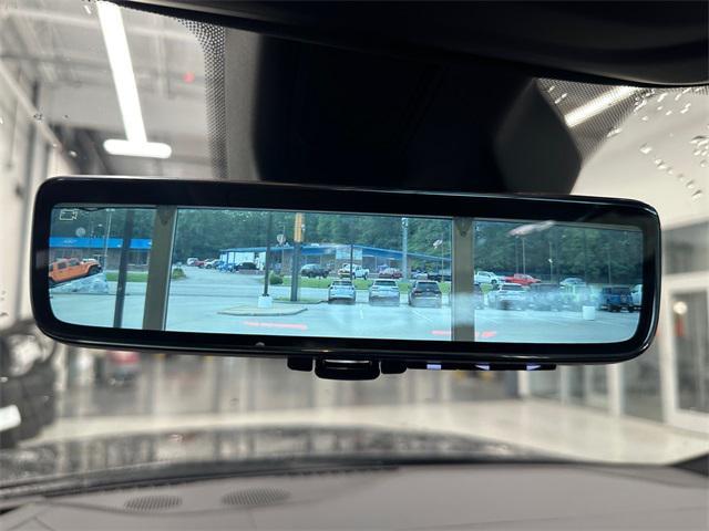 new 2025 Jeep Grand Cherokee L car, priced at $60,227