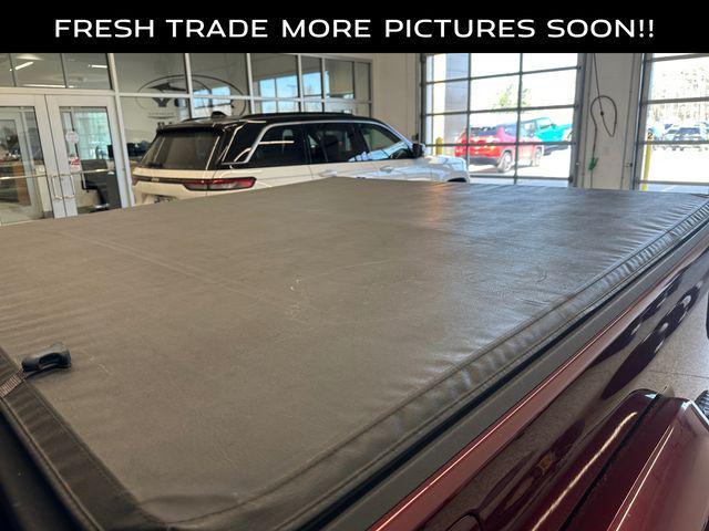 used 2021 Jeep Gladiator car, priced at $33,112