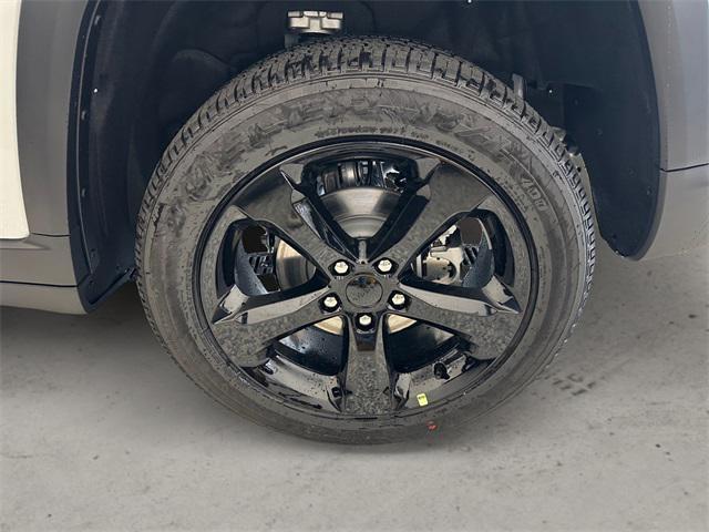 new 2025 Jeep Grand Cherokee car, priced at $44,292