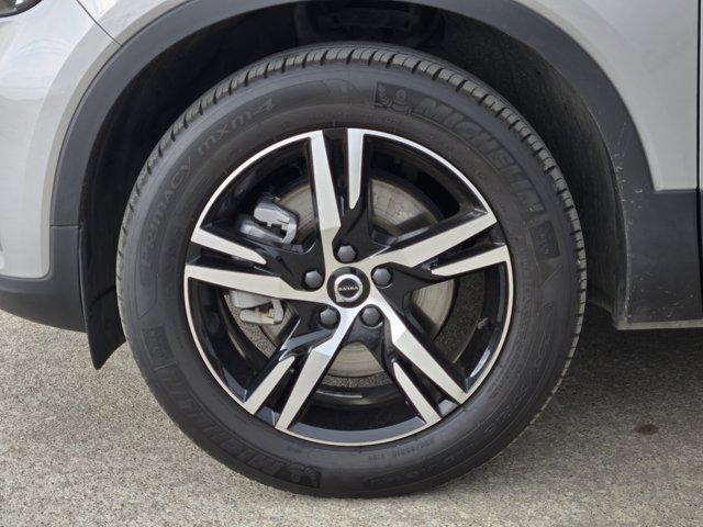 used 2025 Volvo XC40 car, priced at $31,115