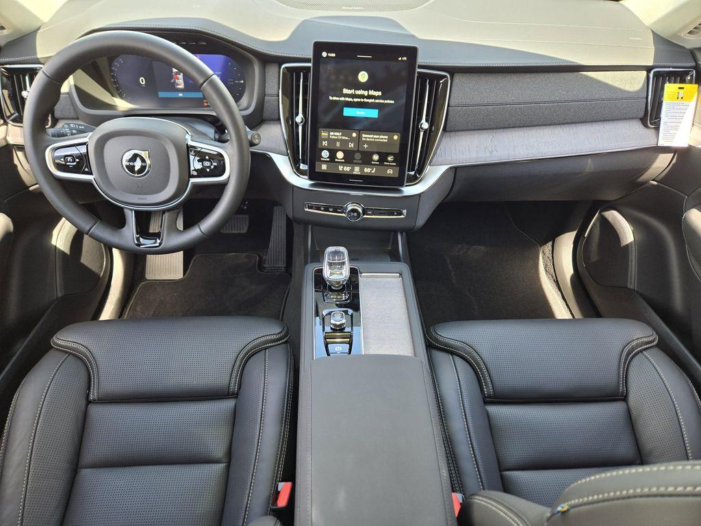 new 2026 Volvo XC90 Plug-In Hybrid car, priced at $88,540