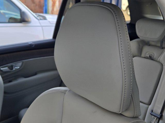 new 2026 Volvo XC90 car, priced at $75,575