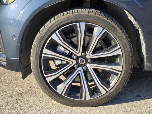 used 2023 Volvo XC60 car, priced at $37,390