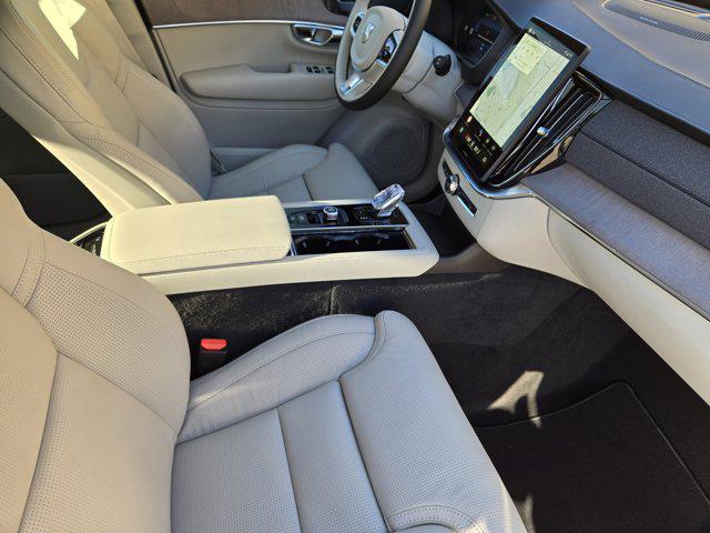 new 2026 Volvo XC90 car, priced at $76,075