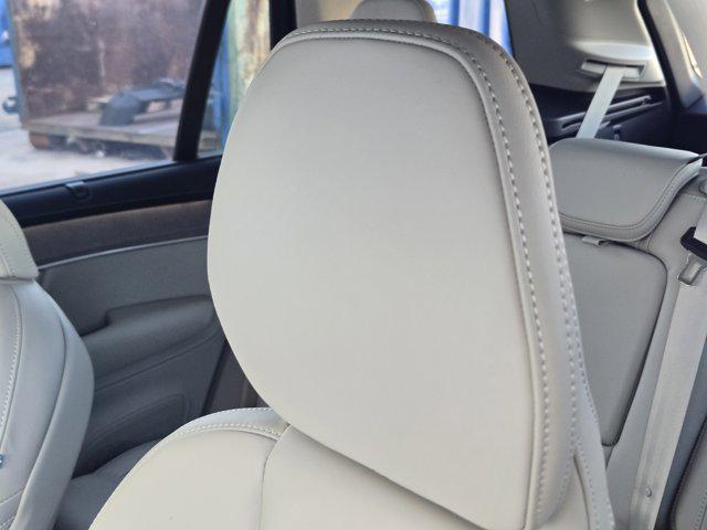 new 2026 Volvo XC90 Plug-In Hybrid car, priced at $87,425