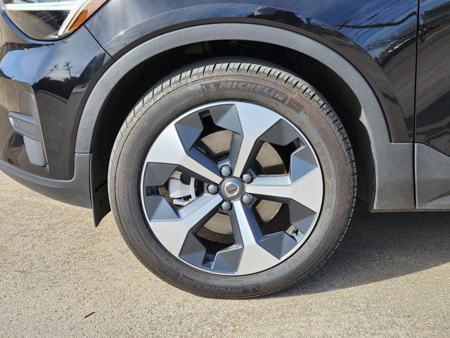 used 2025 Volvo XC40 car, priced at $32,560