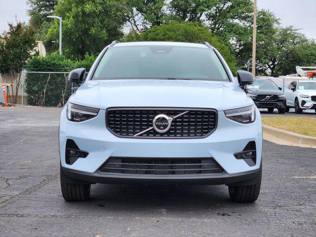 used 2025 Volvo XC40 car, priced at $40,462
