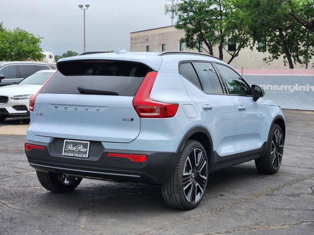 used 2025 Volvo XC40 car, priced at $40,462