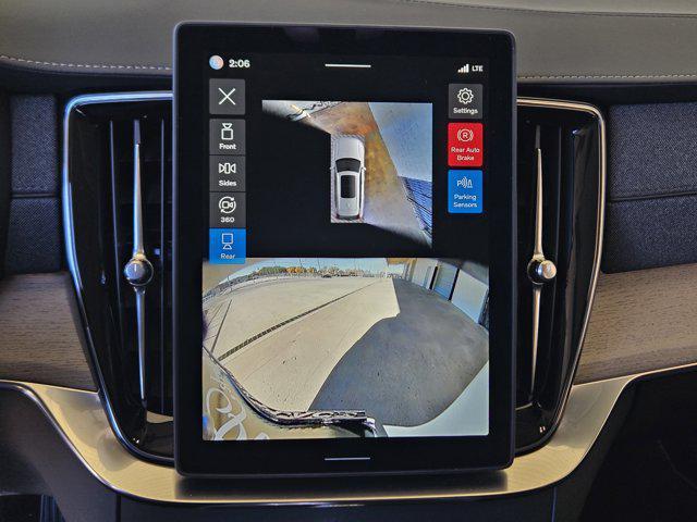 new 2026 Volvo XC90 Plug-In Hybrid car, priced at $82,375