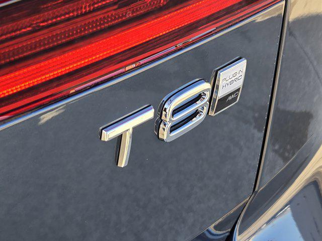 new 2026 Volvo XC60 Plug-In Hybrid car, priced at $69,405