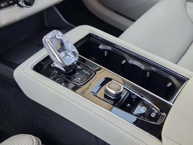 new 2026 Volvo XC90 car, priced at $75,155