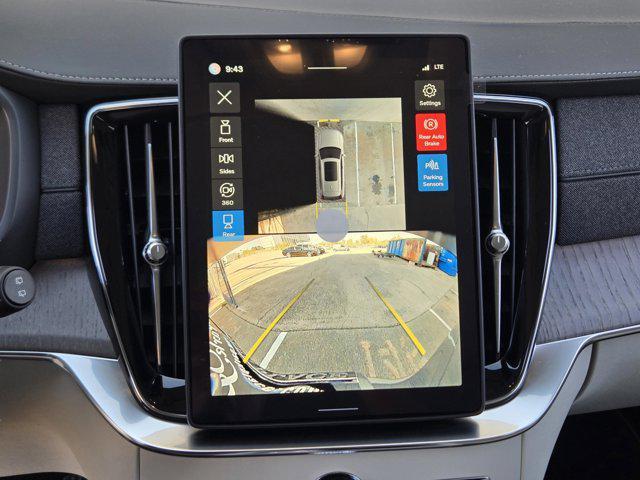 new 2026 Volvo XC90 car, priced at $75,155