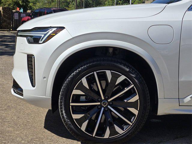 used 2025 Volvo XC90 Plug-In Hybrid car