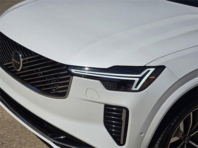 used 2025 Volvo XC90 Plug-In Hybrid car