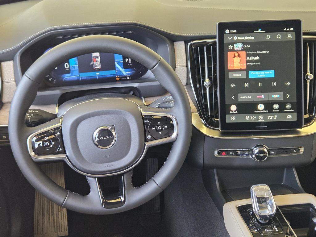 new 2026 Volvo XC90 Plug-In Hybrid car, priced at $82,875