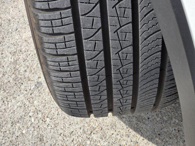 used 2025 Volvo XC40 car