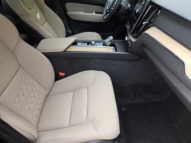 new 2026 Volvo XC60 car, priced at $57,985
