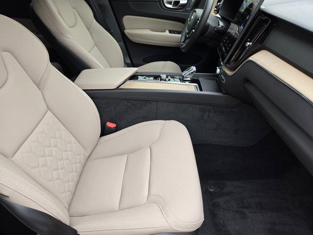 new 2026 Volvo XC60 car, priced at $58,105