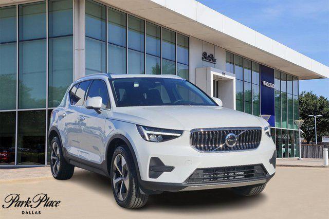 used 2025 Volvo XC40 car, priced at $33,185
